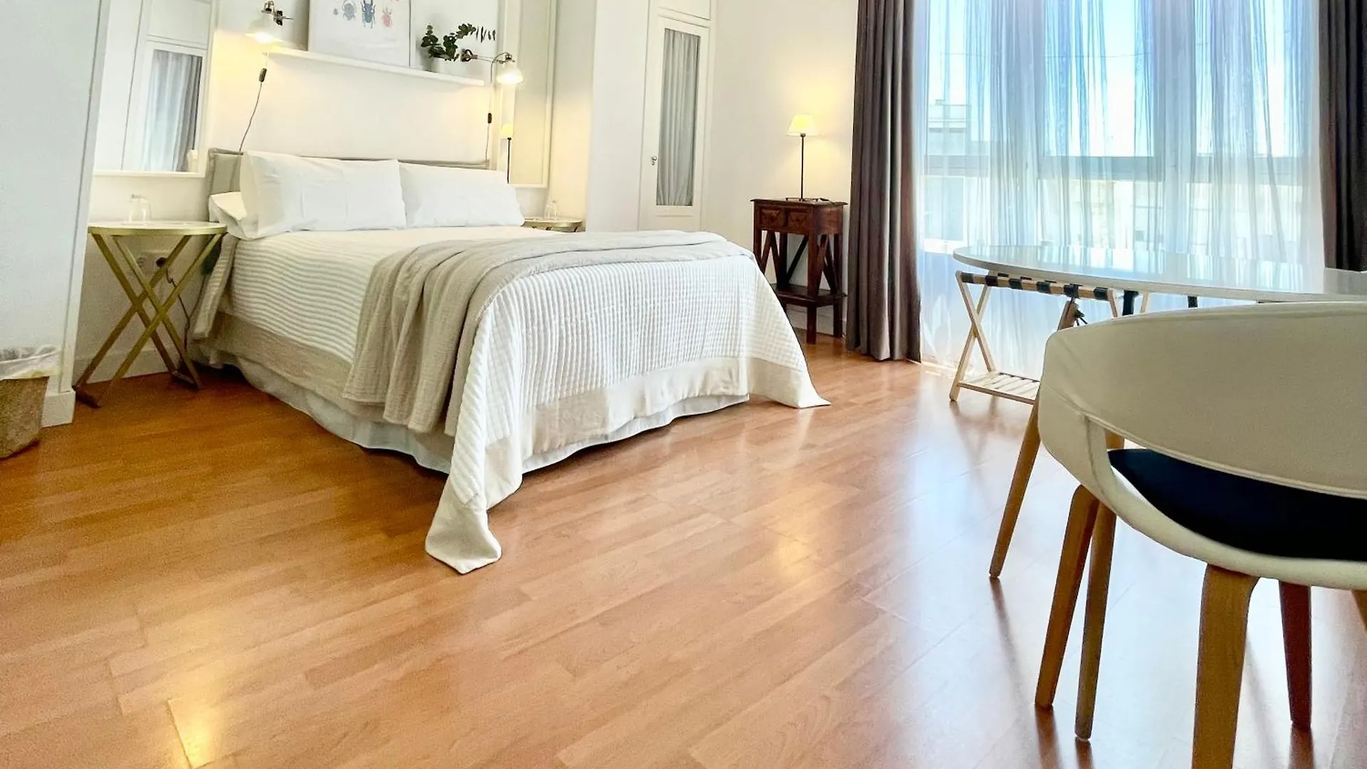 Appartement Atico Luz De Cordoba Station Parking Free Center City